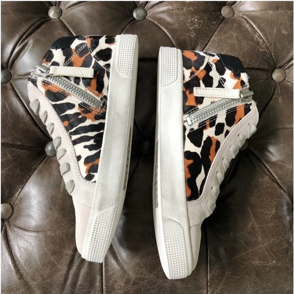 New Dolce Vita Zonya Dark Leopard Calf Hair sneakers metallic distressed zip - Picture 5 of 11